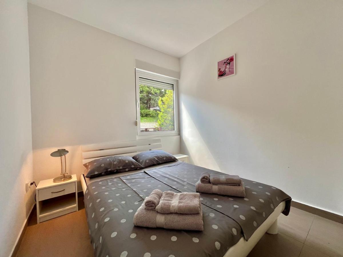Apartman Velly Jadranovo Exterior photo